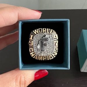 Florida Marlins 1997 World Series Champion Replica Ring